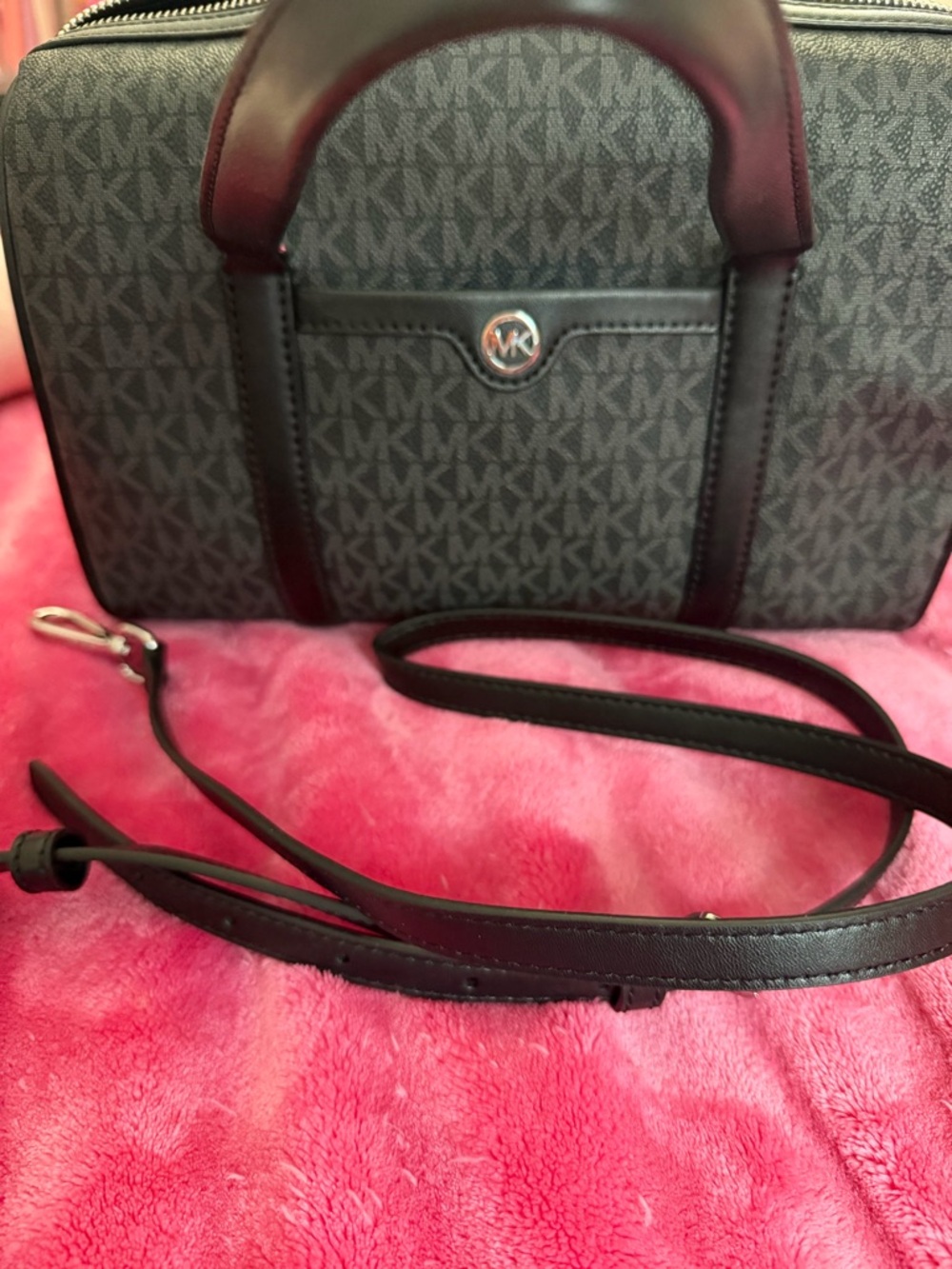 Greyson medium logo duffel bag - Picture 2 of 8